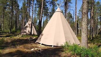 Karhunkierros Cabins & Huts