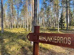 Karhunkierros Cabins & Huts