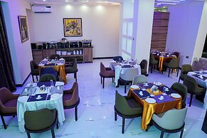 Hotel Romeneo