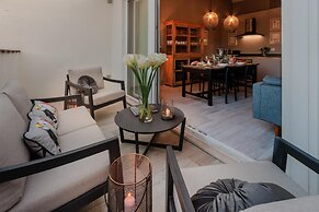 Casa Marta in Lucca With 2 Bedrooms and 1 Bathrooms