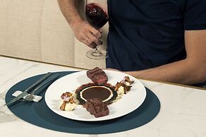 Dionis Boutique Hotel & Spa