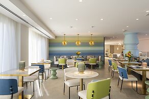 Dionis Boutique Hotel & Spa