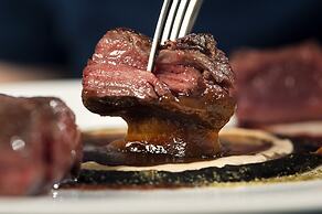 Dionis Boutique Hotel & Spa