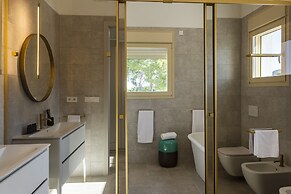 Dionis Boutique Hotel & Spa