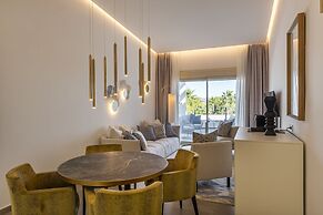 Dionis Boutique Hotel & Spa