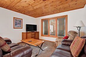 Lodges Of The Lakes