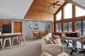 Lodges Of The Lakes