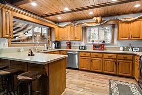 Summit Mountain Lodge