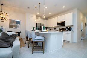 Charming 3Bd Close to Disney @ Festival 1026