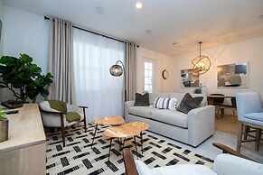 Charming 3Bd Close to Disney @ Festival 1026