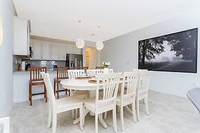 Family Friendly  3Bd Close to Disney @Champions Gate 991