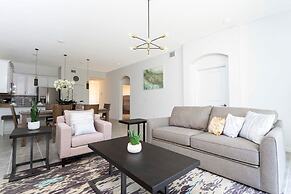 Family Friendly 2 Bd Close to Disney @ Champions Gate 8899