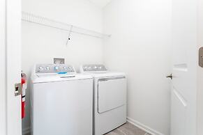 Family Friendly 2 Bd Close to Disney @ Champions Gate 8899