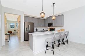 Gorgeous 3Bd Close to Disney @Champions Gate 993