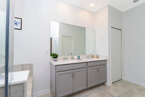 Gorgeous 3Bd Close to Disney @Champions Gate 993