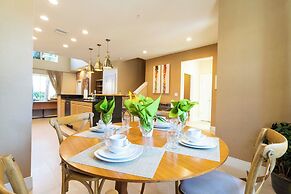 Gorgeous 4 Bd Close to Disney @ Magic Village 3114