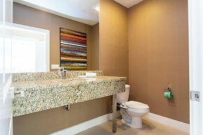 Gorgeous 4 Bd Close to Disney @ Magic Village 3114