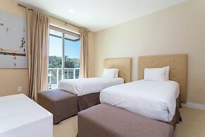 Gorgeous 4 Bd Close to Disney @ Magic Village 3114