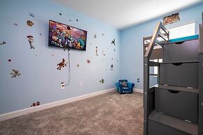 Gorgeous 4 Bd w/ Pool @ Storey Lake Resort 2653