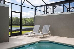 Gorgeous 4 Bd w/ Pool @ Storey Lake Resort 2653