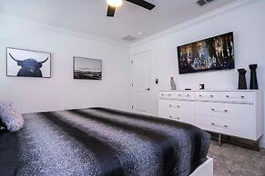 Gorgeous 4 Bd w/ Pool @ Storey Lake Resort 2653