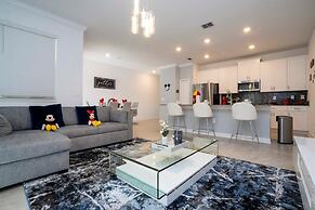 Gorgeous 4 Bd w/ Pool @ Storey Lake Resort 2653