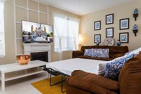 Gorgeous 4 Bedroom w/ Pool Close to Disney 920