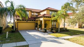 Gorgeous 4 Bedroom w/ Pool Close to Disney 920