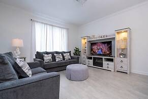 Gorgeous 4Bd with Pool @ Storey Lake Resort 4475