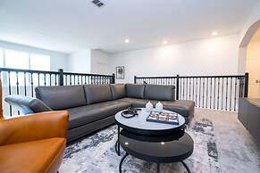 Gorgeous 5Bd Screened Pool at Champions Gate 1125