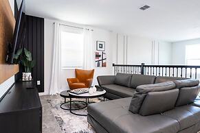 Gorgeous 5Bd Screened Pool at Champions Gate 1125