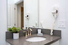 Gorgeous 5Bd Screened Pool at Champions Gate 1125