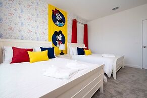 Gorgeous 5Bd Screened Pool at Champions Gate 1125