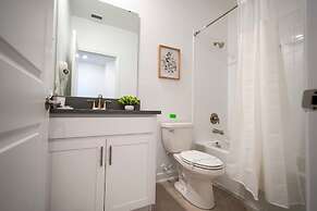 Gorgeous 5Bd Screened Pool at Champions Gate 1125