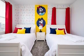 Gorgeous 5Bd Screened Pool at Champions Gate 1125