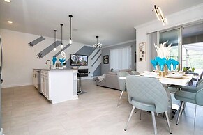 Marvelous 5Bd w/ Pool Close to Disney @ Storey Lake 2629