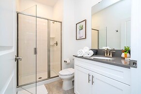 Marvelous 5Bd w/ Pool Close to Disney @ Storey Lake 2629