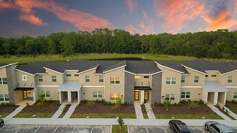 Marvelous 5Bd w/ Pool Close to Disney @ Storey Lake 2629