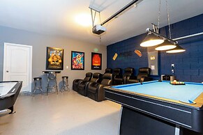 Marvelous 7 Bd w/ Pool Close to Disney @ Solterra 6086