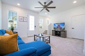 Splendid 4Bd Close to Disney @ Holly Village 132