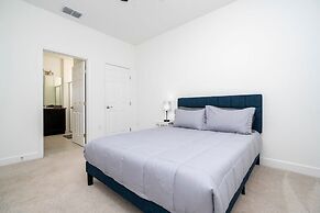 Splendid 4Bd Close to Disney @ Holly Village 132