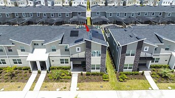 Splendid 5Bd Close to Disney at Storey Lake 4251