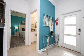 Stunning 4 Bd Close to Disney @ Storey Lake 2569