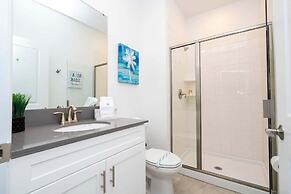 Stunning 4 Bd Close to Disney @ Storey Lake 2569