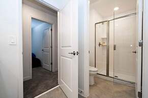 Stunning 4 Bd Close to Disney @ Storey Lake 2569