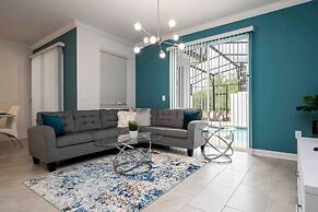 Stunning 4 Bd Close to Disney @ Storey Lake 2569