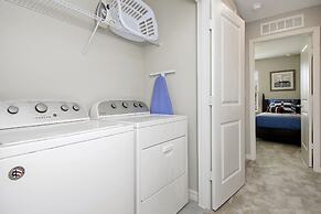 Stunning 4 Bd w/ GameRoom Close to Disney 5110