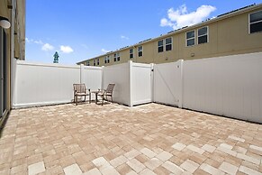 Stunning 4 Bd w/ GameRoom Close to Disney 5110