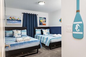 Stunning 4 Bd w/ Pool Close to Disney at Champions Gate 1158