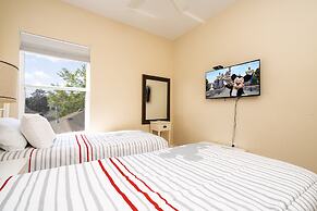 Stunning 5 Bd Home w/ Pool Close to Disney 7420